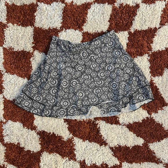 Navy Blue and White Patterned Skirt - Picture 1 of 4